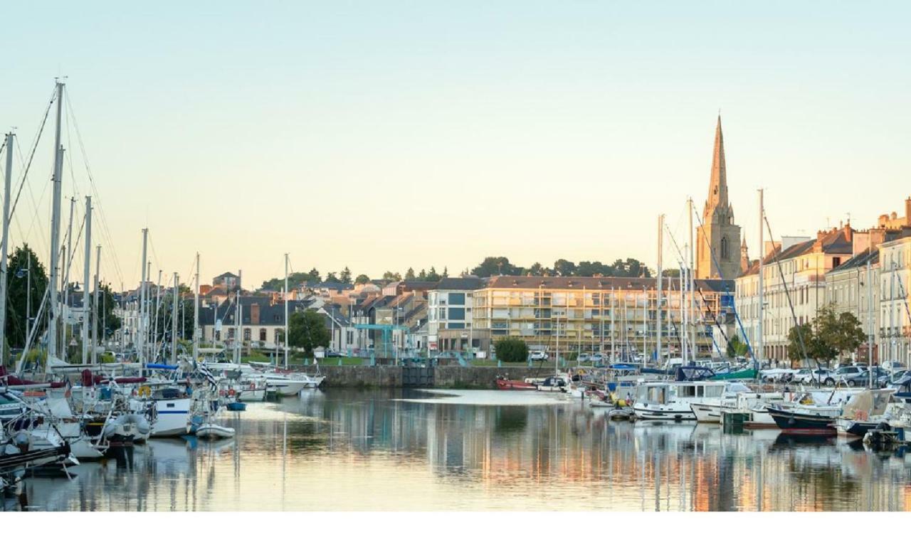Spacieux T3 Lumineux Dans Quartier Historique Avec Wifi Redon Eksteriør billede